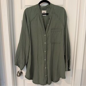 Aerie Muslin Olive Green Button Down Shirt